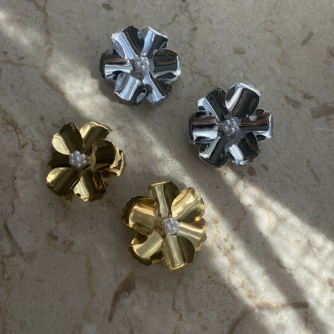 Bloom earrings